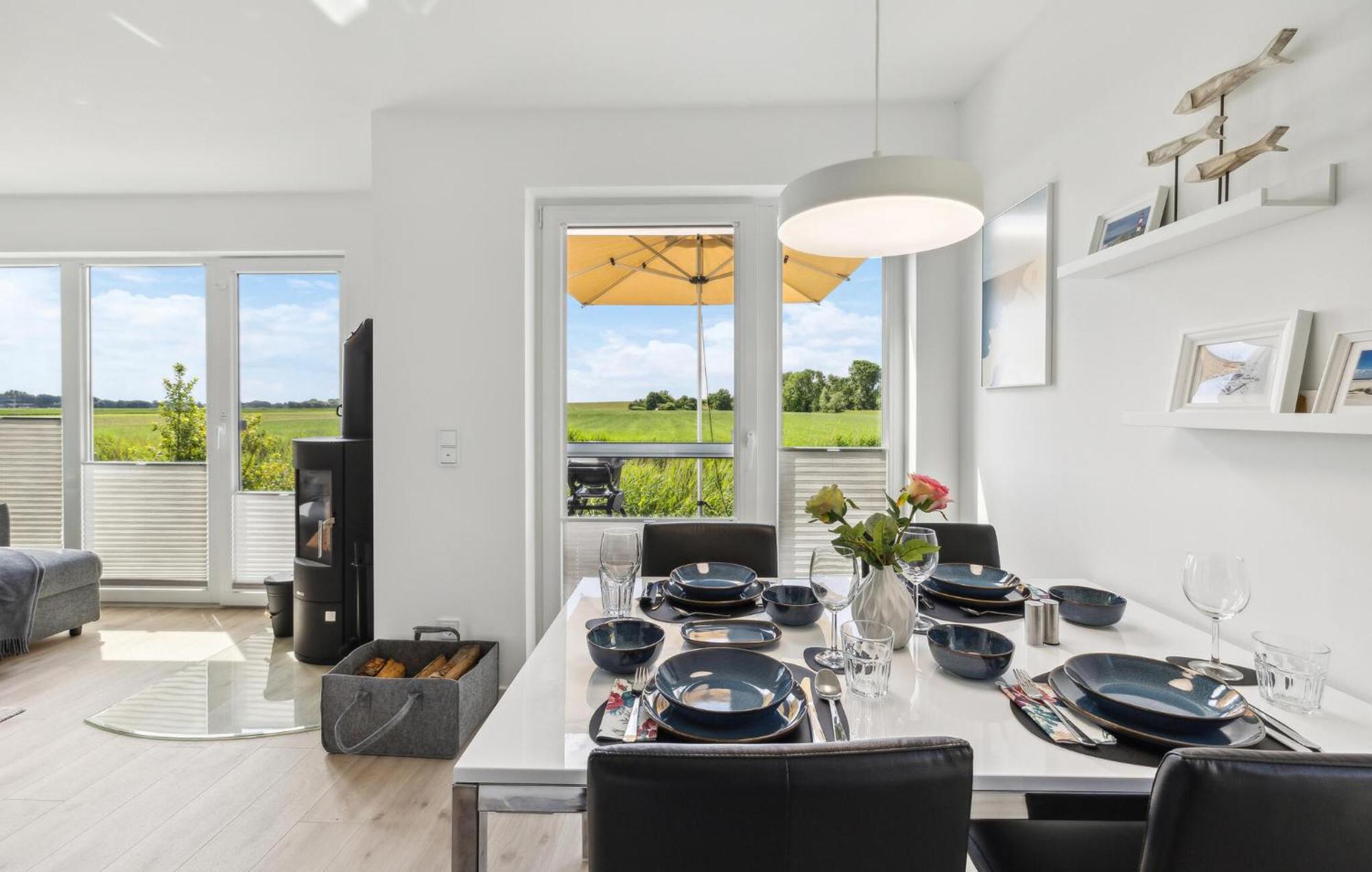 2 Bedroom Stunning Home In Tossens Stick Buitenkant foto